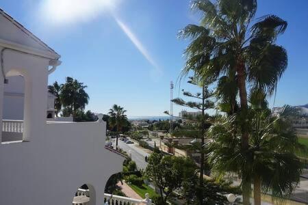 Apartamento Con Piscina En Las Rosas De Capistrano Nerja Exterior foto