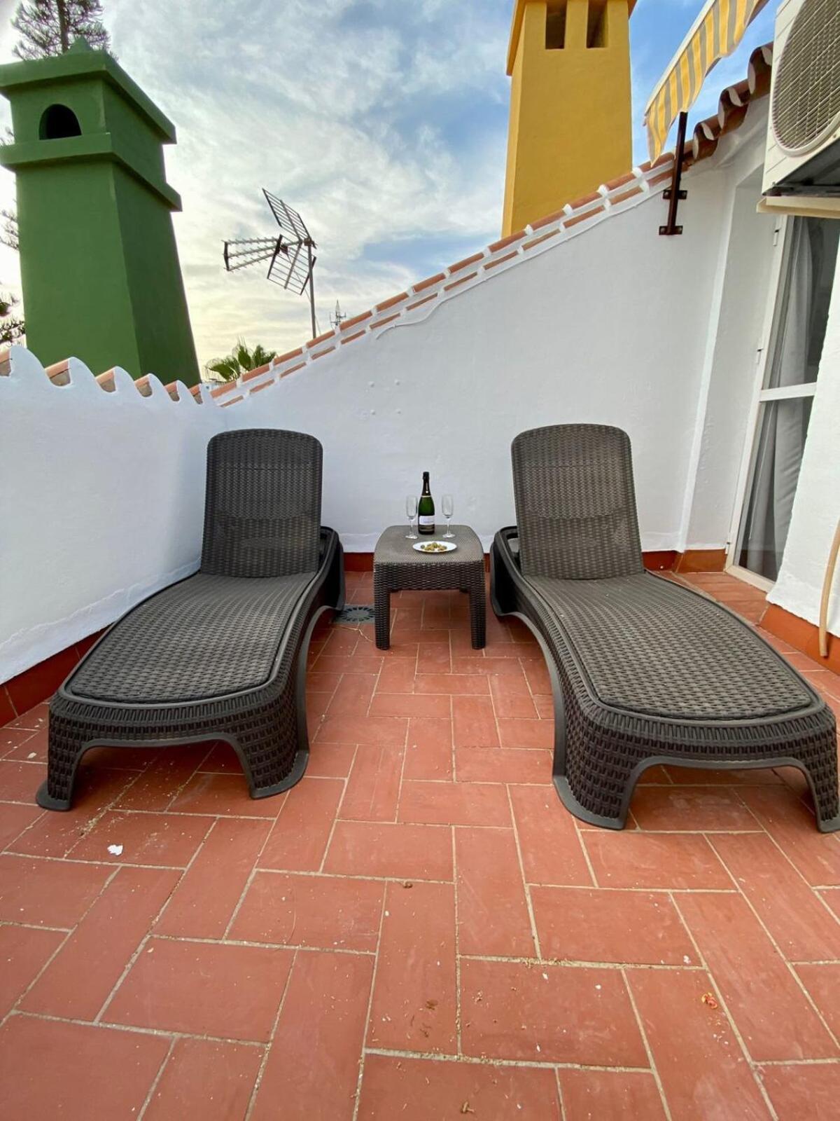 Apartamento Con Piscina En Las Rosas De Capistrano Nerja Exterior foto